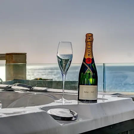 דירה Terrace On The Sea *