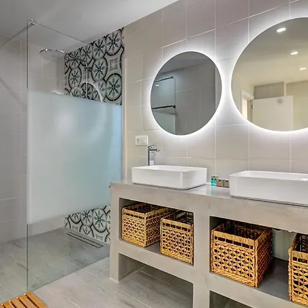 Terrace On The Sea * קיאו סלבאחה